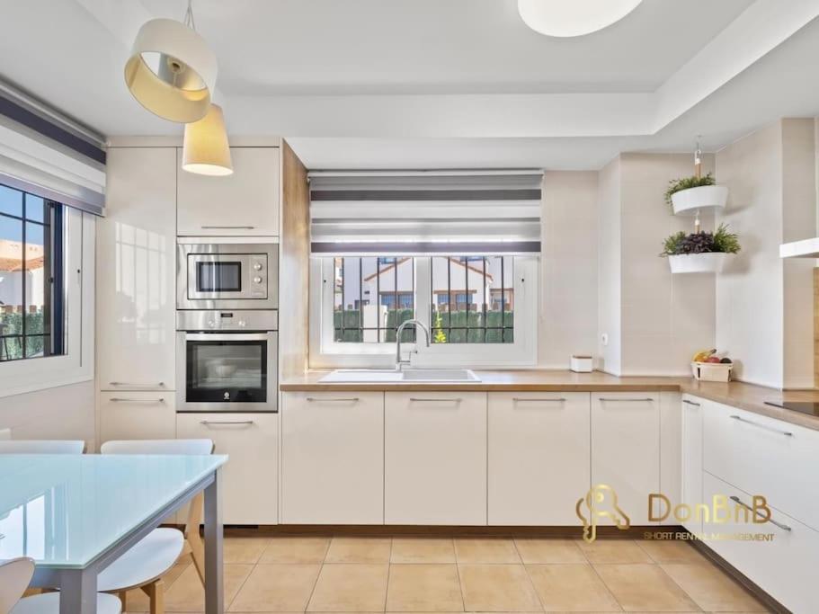 Casa Pareada En Los Pinos De Alhaurin Malaga Villa Alhaurín de la Torre Buitenkant foto